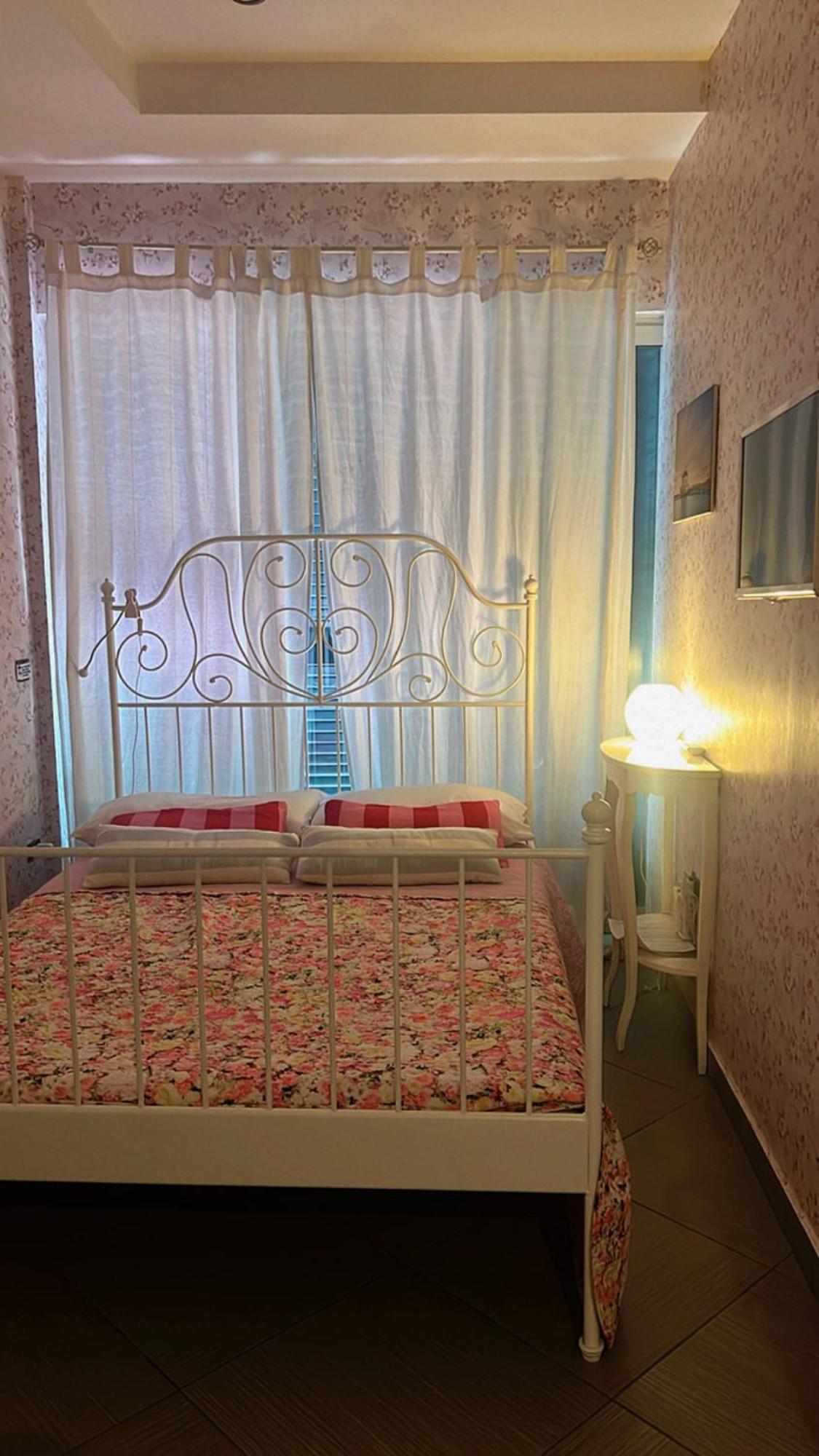 Marilyn Appartments Napoli Экстерьер фото